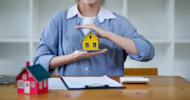 Как обезопасить вложения в недвижимость через страхование
